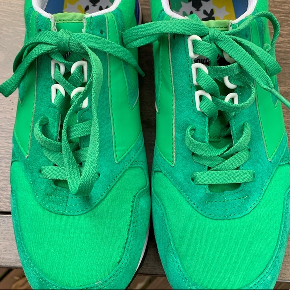 Brooks green and blue tennis shoe. Size 10.5 - Picture 6 of 14